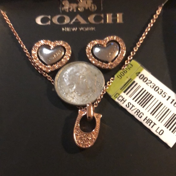 Coach Necklace Set - Picture 5 of 6